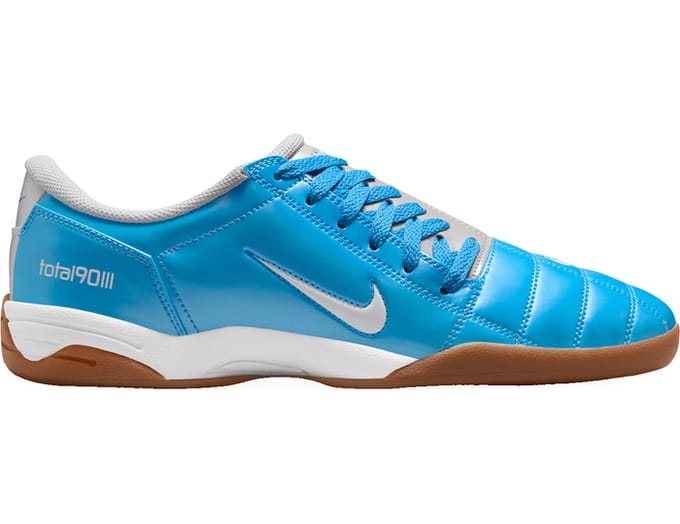 Nike Total 90 (University Blue) - Maat 45.5
