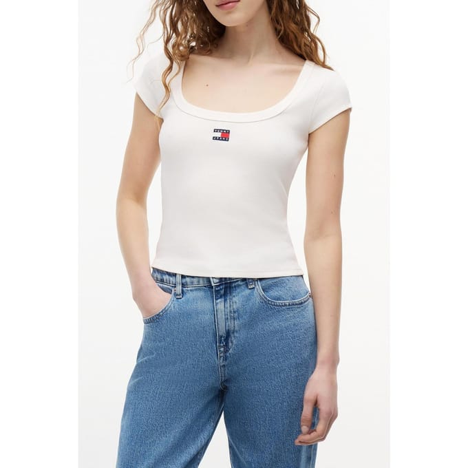 Tommy Hilfiger Slim Rib Badge Tee Ancient White Größe: M | Hemden Outlet | Damen | Weiß