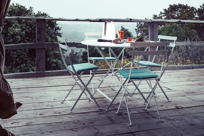 Fermob BISTRO klaptafel rond - C6 Honing structuur - Ø 117 cm