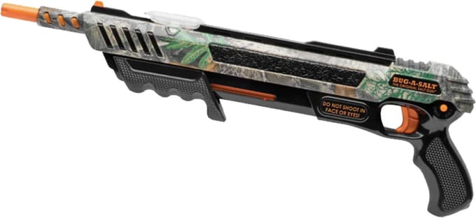 Bug-A-Salt 3.0 BugBuster Real Tree Camo de leukste vliegenmepper