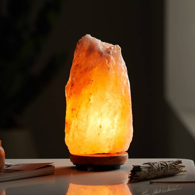 Globo Zoutkristal-tafellamp Stone, natuurkleuren