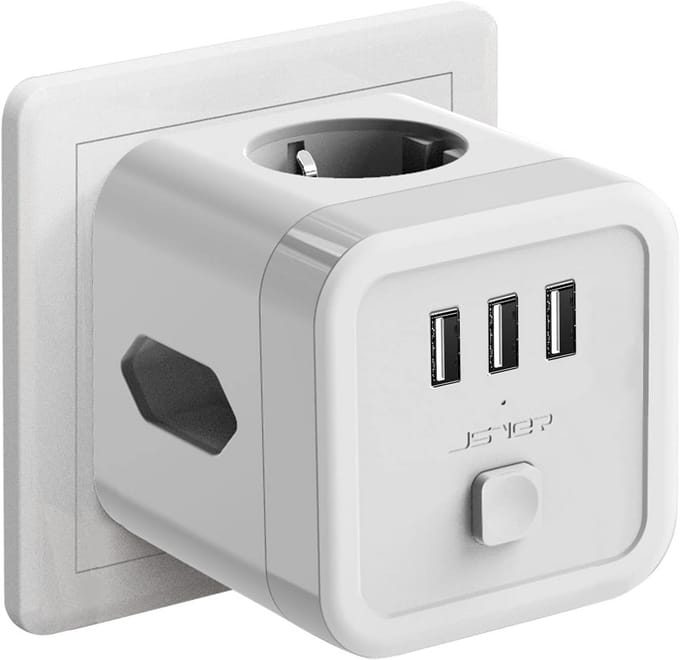 Compact Power Strip Kubus met 3 Stopcontacten en 3 USB Poorten