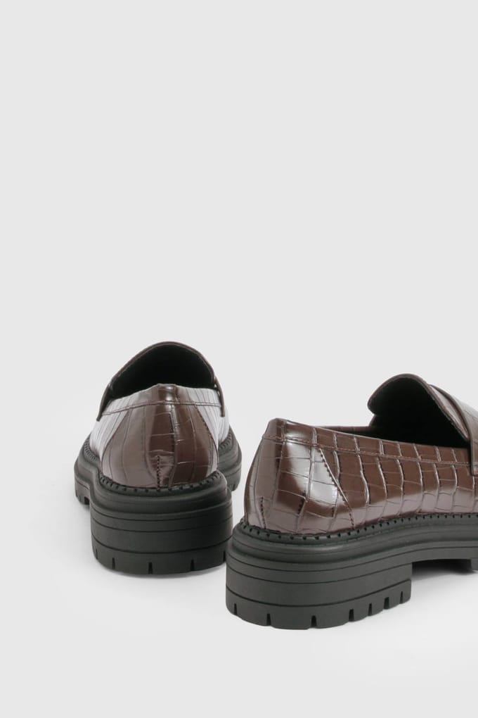 boohoo Dames Chunky Croco Banddetail Loafers | Chocolate | Maat: 3