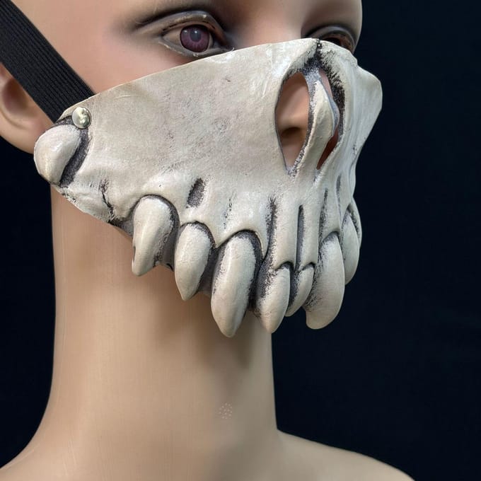 Schedelvormig halfgezicht latex masker One size fits all adults beige
