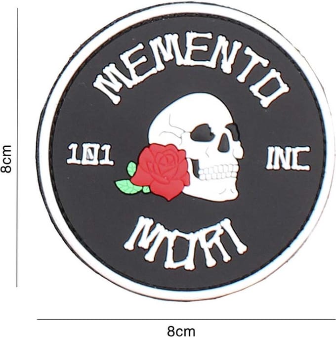 Embleem 3D PVC Memento mori rond zwart