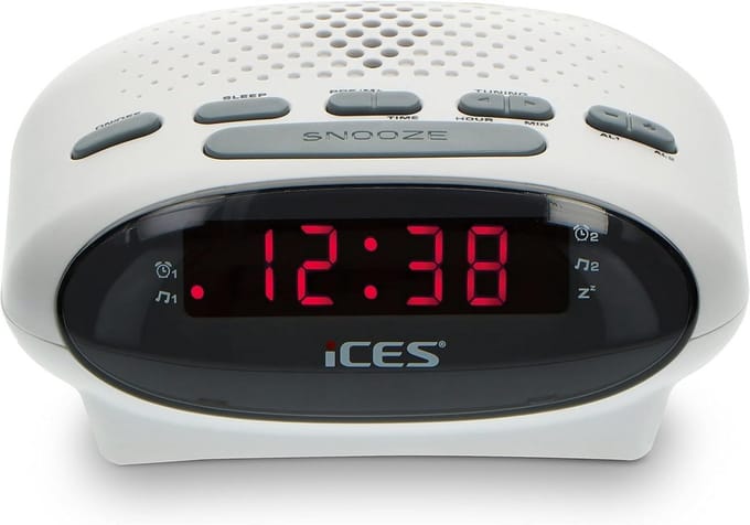 Digitale Wekker met Radio en Sluimerfunctie - Wit