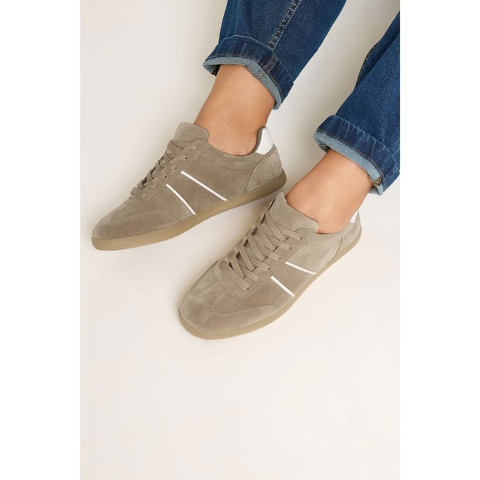 Yours Bruine Sneakers Met Zijstreep En Gummizool In Brede Epasvormsize 42E