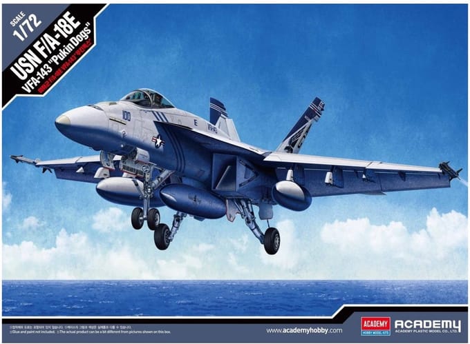 Academy 12547 – 1/72 USN F/A-18E Super Hornet VFA-143 “Pukin Dogs” – Plastic Modelbouwkit
