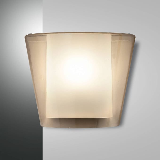 Fabas Luce Viki wandlamp, amber, glas, acryl