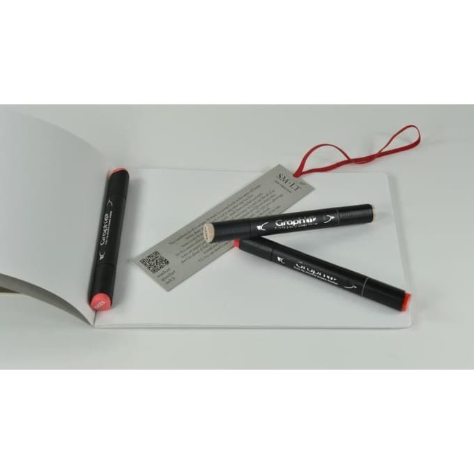 SMLT Album Bristol tekenboek 24,5x17,6 cm 185gr 18 vel karton.
