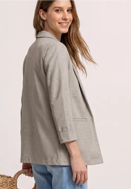 Blazer in een lang en open model