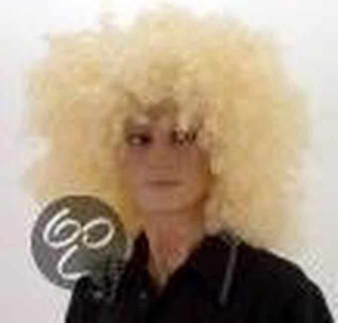 Super afro pruik blond 60 cm