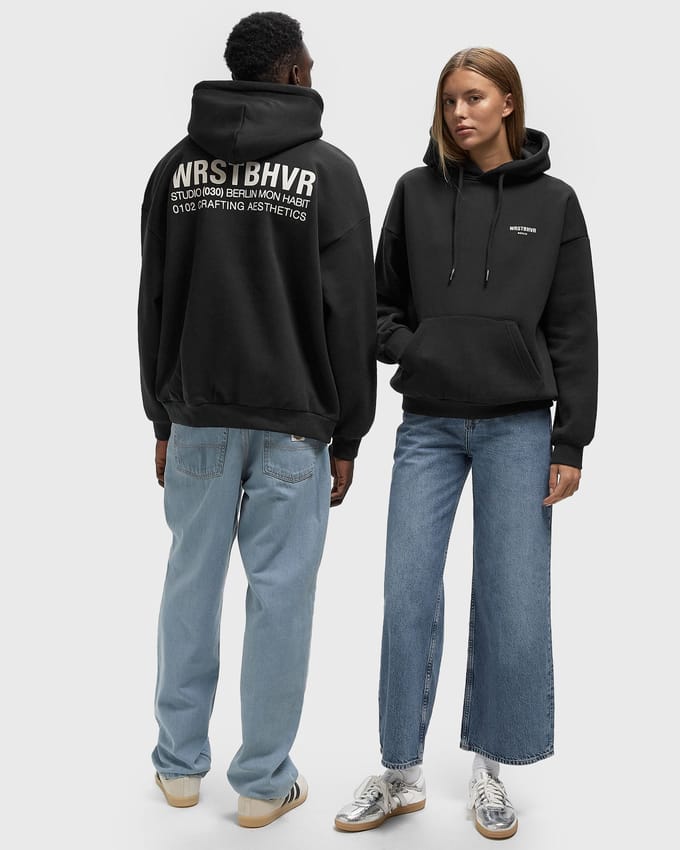 STUDIO V12 HOODIE