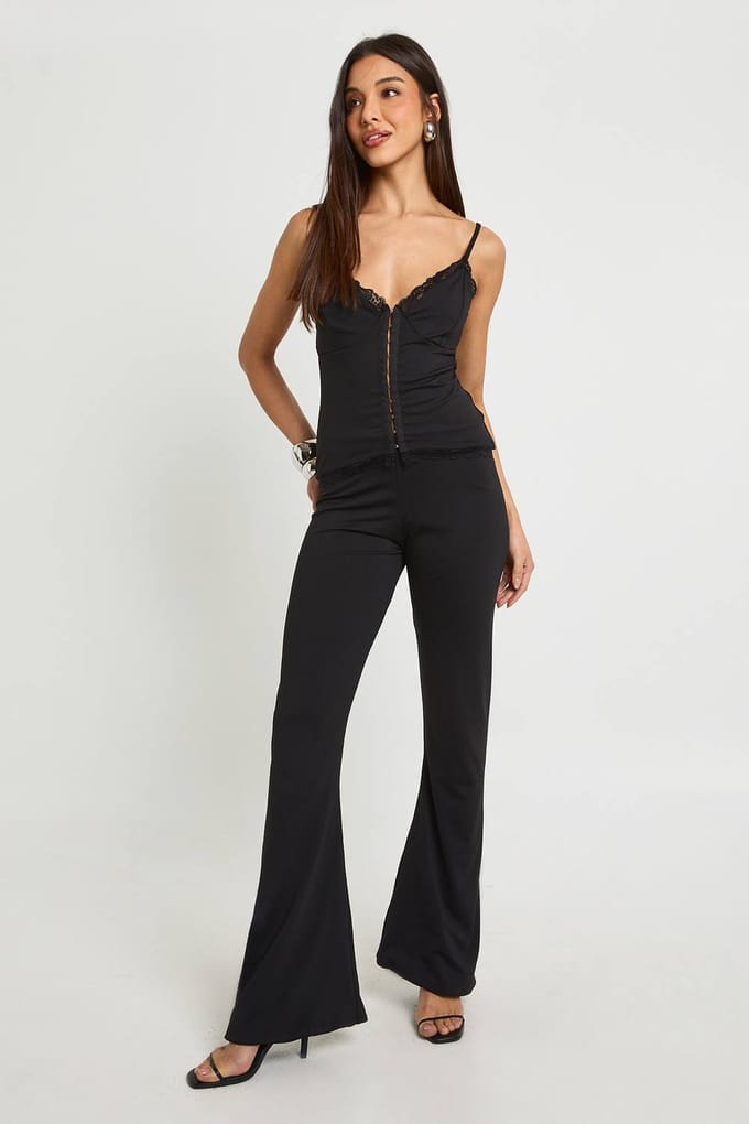 boohoo Dames Cotton Touch Uitlopende Legging | Zwart | Maat: 40