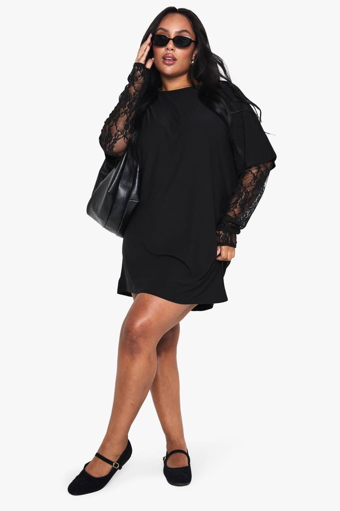 boohoo Dames Plus kanten mouw oversized T-shirt jurk | Zwart | Maat: 56