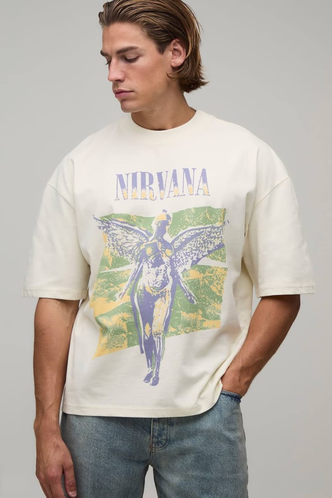 Oversized Boxy Nirvana Licentie Print T-shirt | Ecru | Size Medium