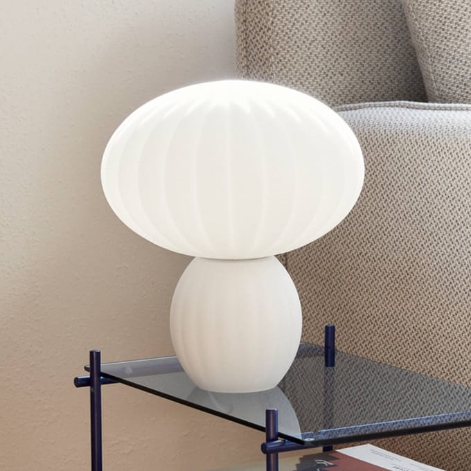 Hübsch Kumu tafellamp, wit, glas, E14, hoogte 28 cm