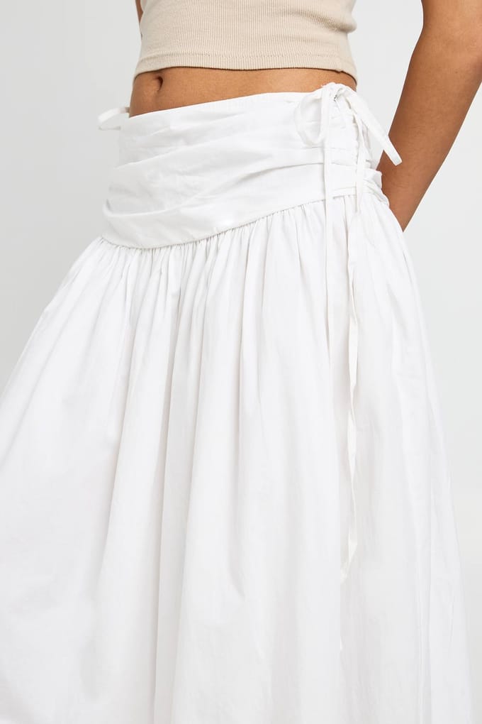boohoo Dames Poplin Rok Met Strikceintuur Midaxi Lengte | Wit | Maat: 42