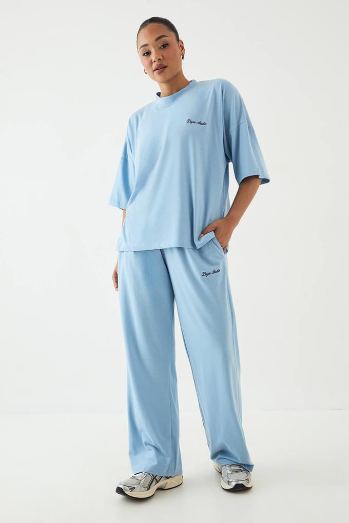 Dames Dsgn Studio Lounge T-shirt Met Korte Mouwen Oversized Superzacht | Lichtblauw | Maat: Medium