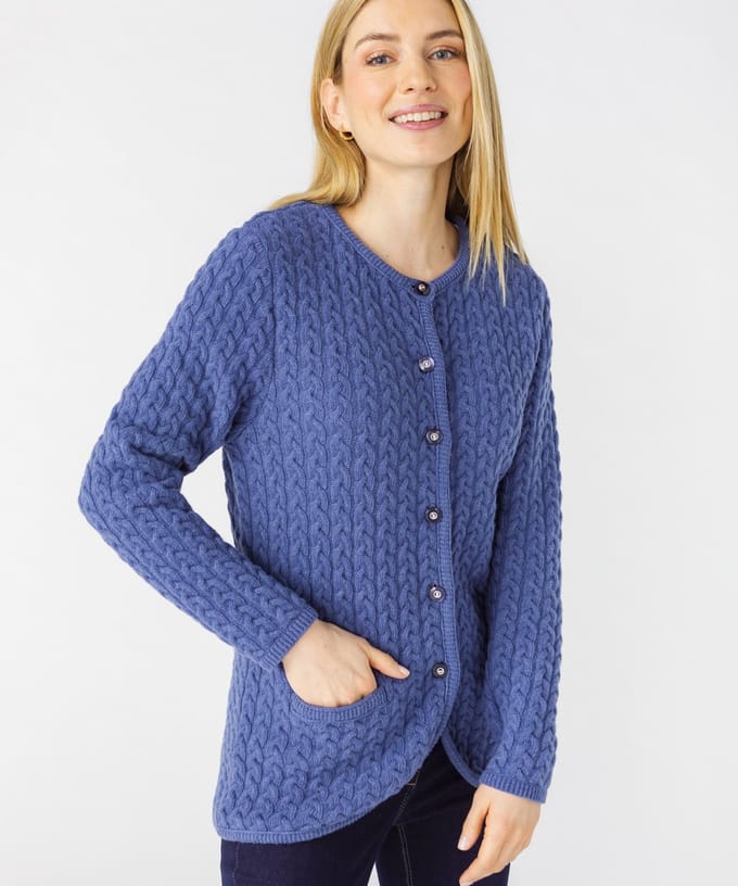 Damart - Kabelgebreide vest van 80% lamswol - Dames - Blauw - S