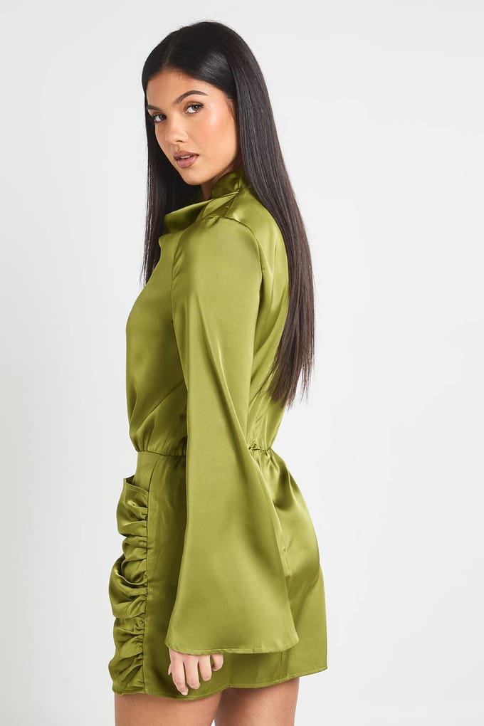 boohoo Dames Satijn Hoge Cowl Wrap Mini-jurk | Olive | Maat: 10