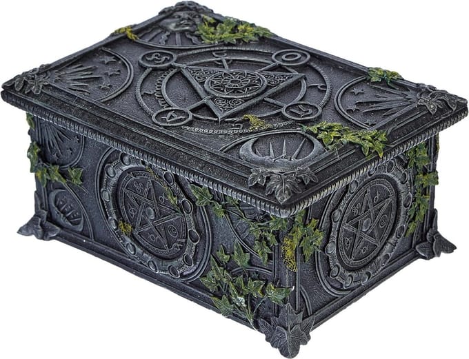 Zwarte Pentagram Tarot Box 11cm - Wiccan Mysteries