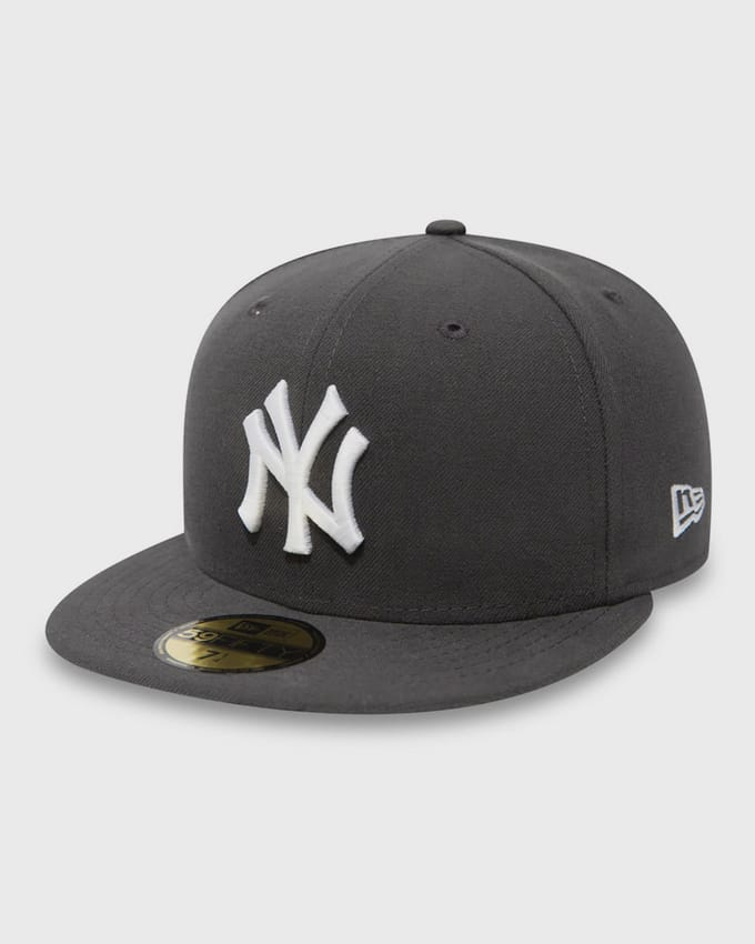 MLB PROPERTIES NEW YORK YANKEES