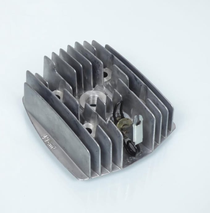 teknix cilinderkop voor peugeot 50 tsa bromfiets nieuw
