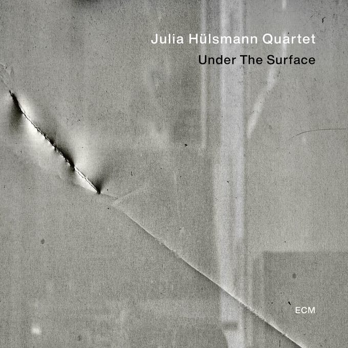 Julia Hülsmann Quartet, Marc Muellbauer, Uli Kempendorff, Heinrich Kobberling & Hildegunn Oiseth - Under The Surface (CD)