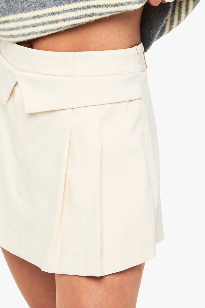boohoo Dames Foldover geplooide op maat gemaakte skort | Ecru | Maat: 36