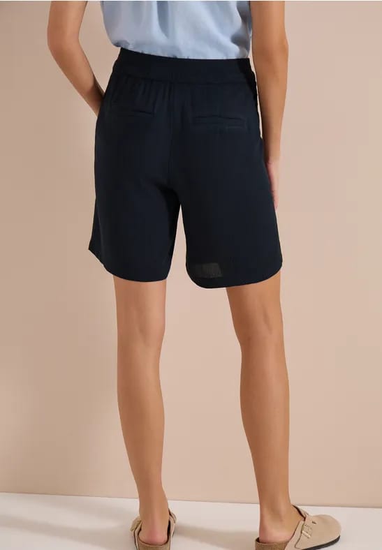 High Waist shorts met Wide Legs en structuur