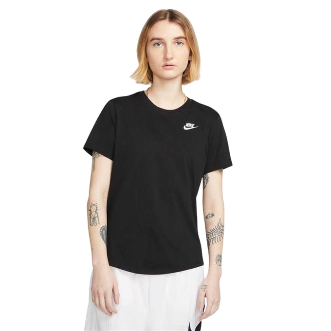 Nike Dames Club T-shirt (Zwart)