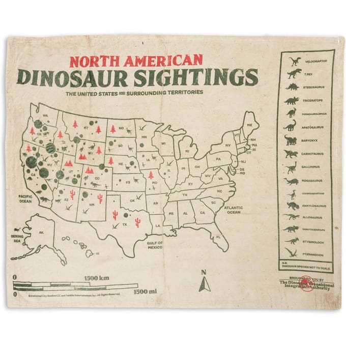 Jurassic World Dino Sightings Map Fleece Blanket - M