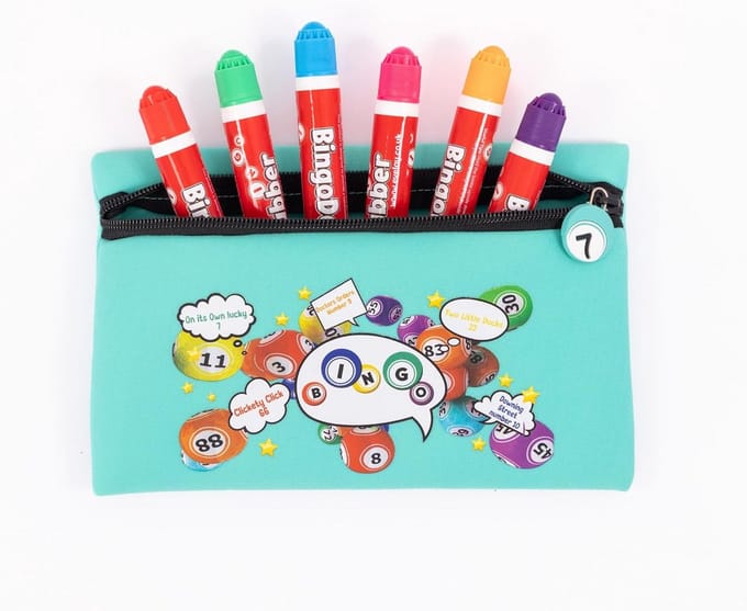 Complete Bingoset met Opbergtas en 6 Verschillende Kleurige Dabbers
