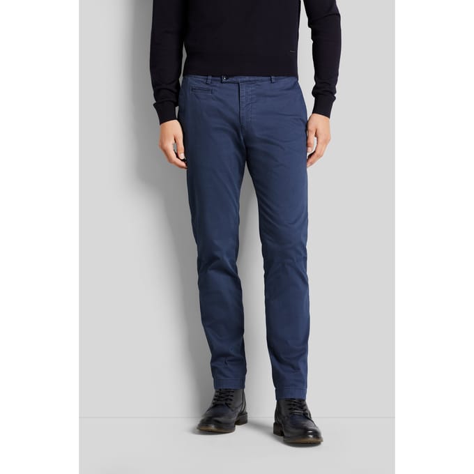 Bugatti Herren Chino-broek met een licht gebruikte look