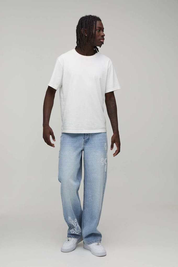 Relaxed Fit Jeans Met Bloemen Puff Print | Light Wash | Size 44R