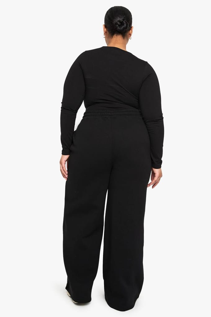 boohoo Dames PLUS BREDE BEEN JOGGERS | Zwart | Maat: 46