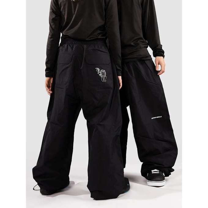 Beyond Medals Park Broek zwart