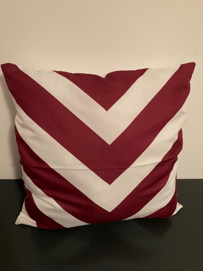 Nordic Geometry Collection Kussenhoes – Wine Red Edition - 45x45 cm
