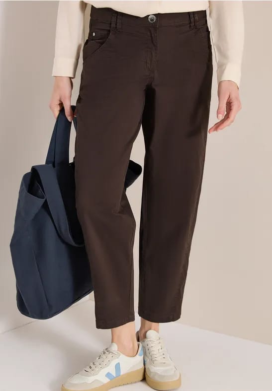 Mid Waist Barrel Leg broek in Casual Fit