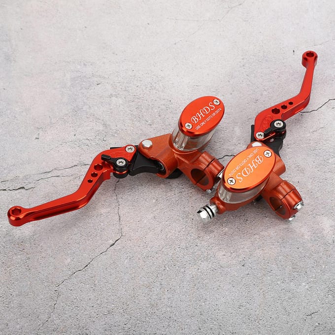 Paar Rem Koppelingshendel Universele Motorfiets Hoofdcilinder Reservoir Hydraulische Pomp Handrem red