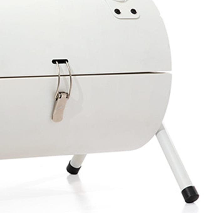 Houtskoolbarbecue Grill Draagbaar Rookvrij Dubbelzijdig Metalen Houtskool BBQ Grill voor Camping wit