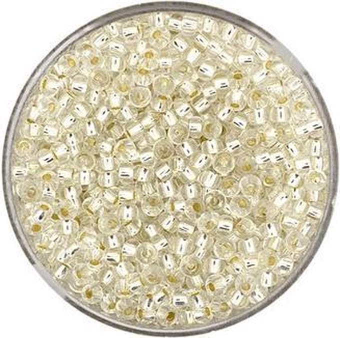 9271-4 Rocailles kristal zilveren kern 2.6mm