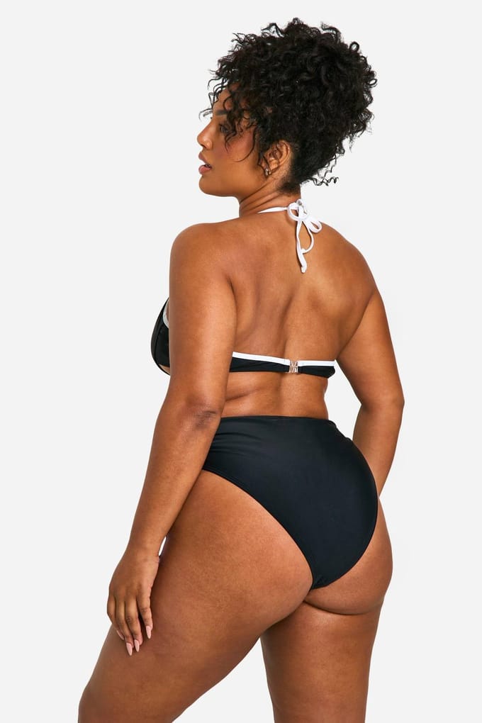 boohoo Dames Plus Contrasterende Strik Gerufelde Zij-Bikini Onderbroek | Zwart | Maat: 52