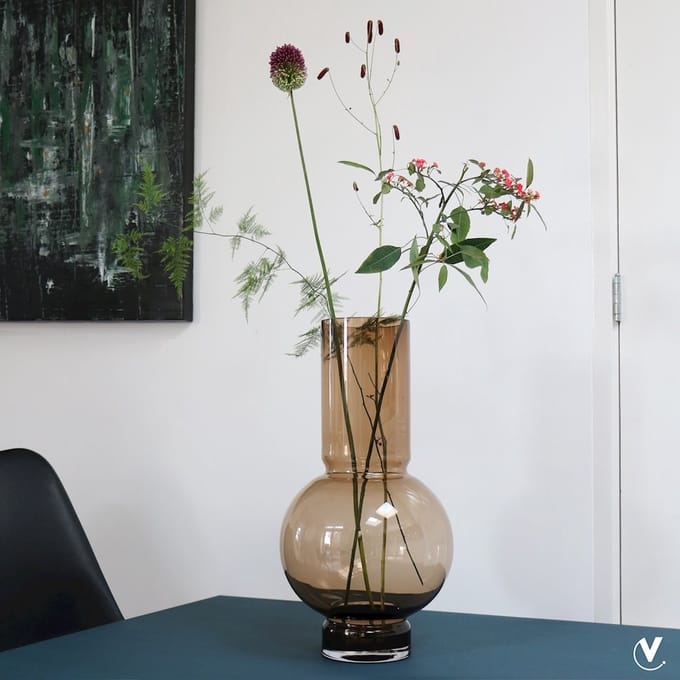 Vaas Sado | Taupe | Groot | uniek design | XLarge | Ø25 x H50 cm
