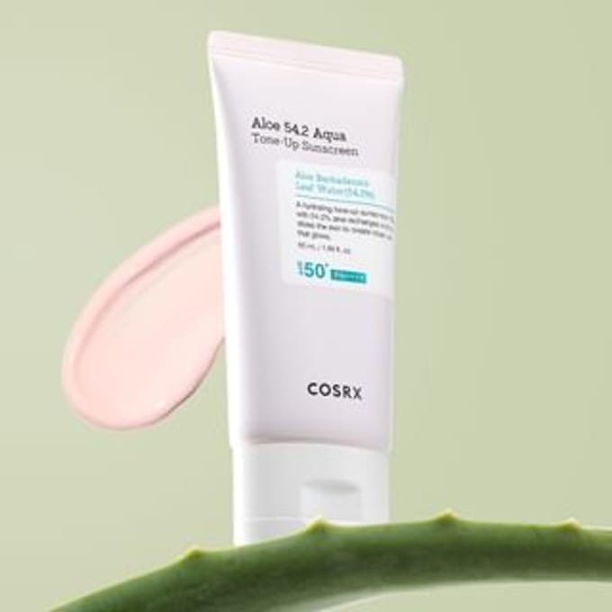 [COSRX] (tm5) Aloe 54.2 Aqua Tone-Up Sunscreen 50ml / (cu) white
