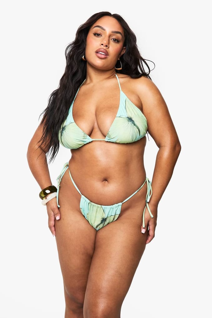 boohoo Dames PLUS VLINDER OVERSIZED PRINT DRIEHOEK BIKINI | Maat: 26