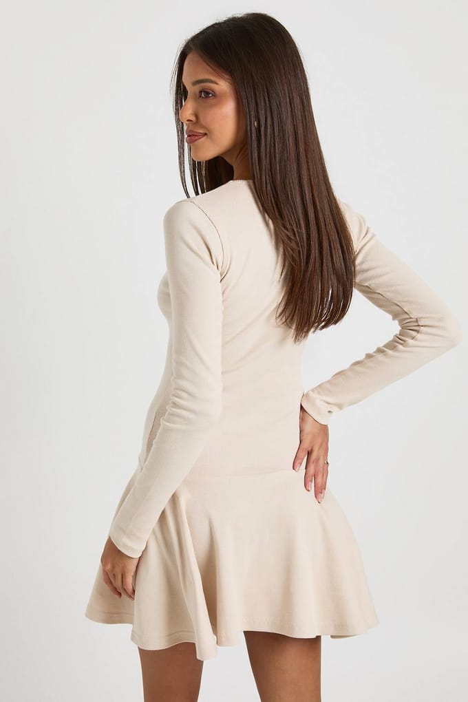 boohoo Dames Skaterjurk met verlaagde geribde zoom | Creme | Maat: 36