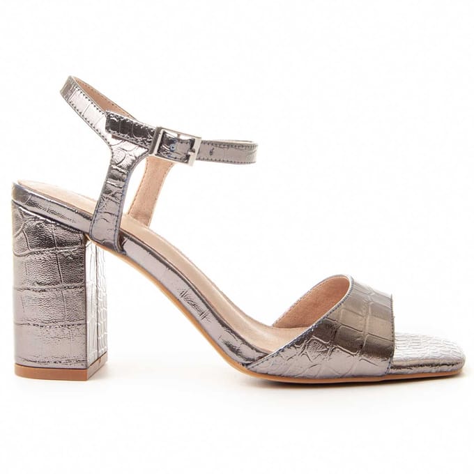 Sandalia Con Tacón Para Mujer.  Montevita  Sanndal  88456 36 zilver