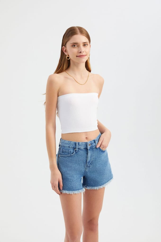 Strapless Basis Crop Top